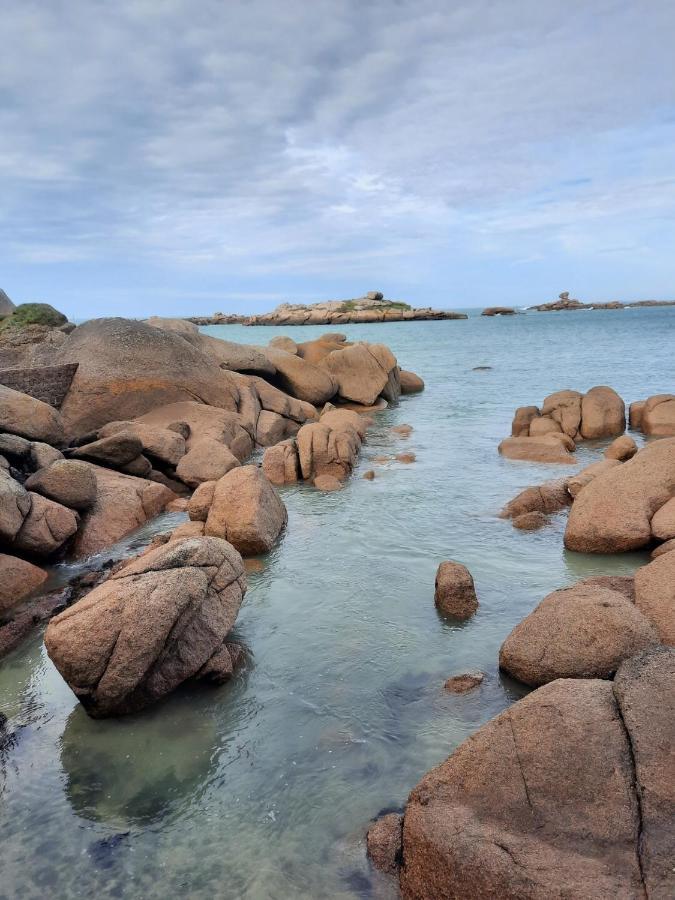 Appartement Plage De Trestraou 45M2 Perros-Guirec Bagian luar foto