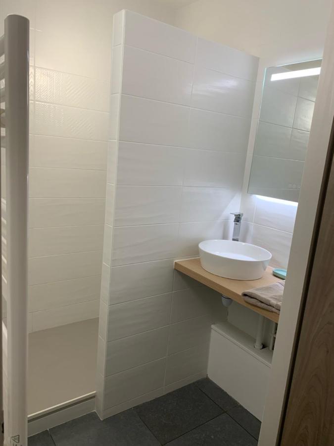 Appartement Plage De Trestraou 45M2 Perros-Guirec Bagian luar foto