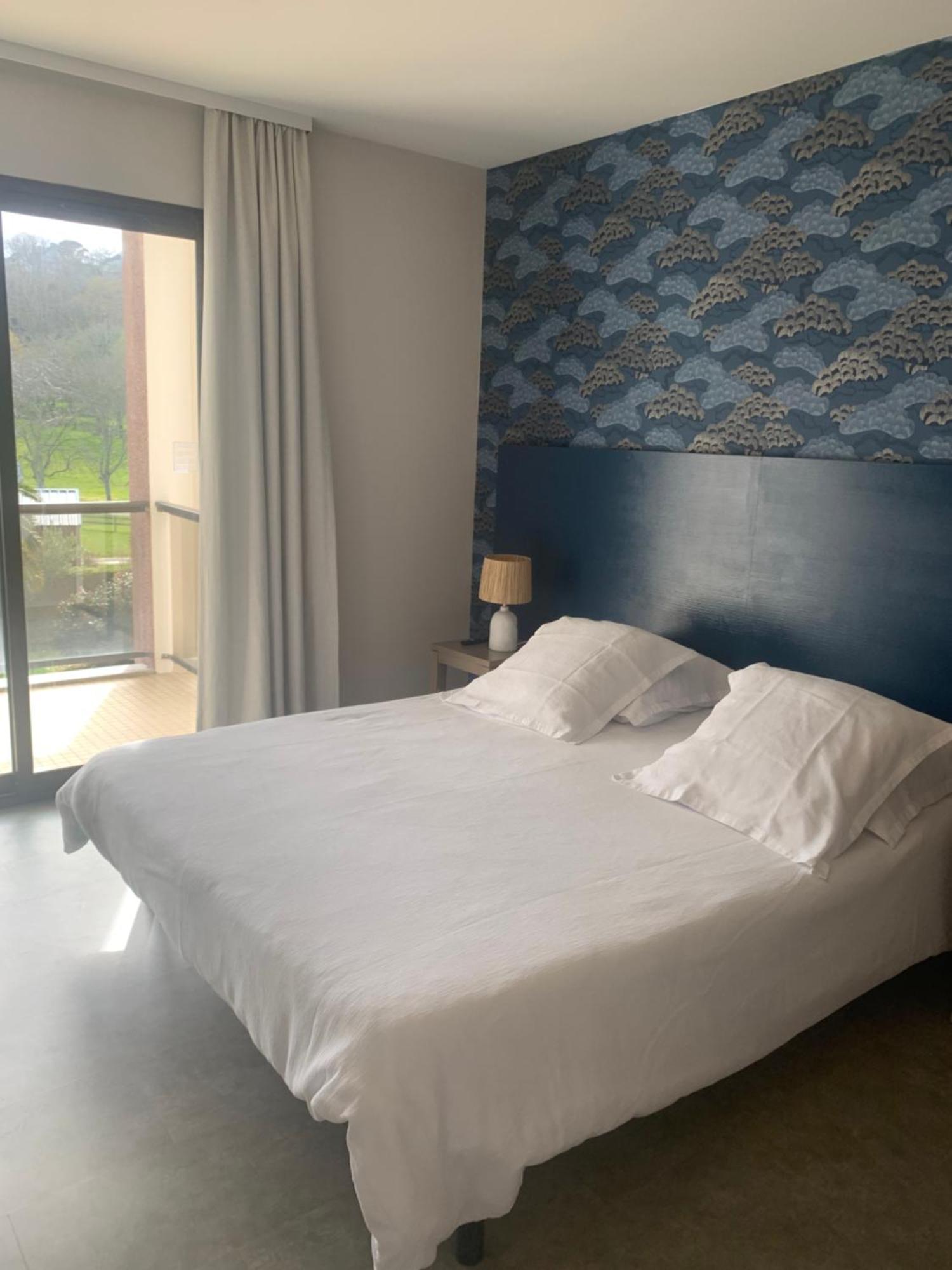 Appartement Plage De Trestraou 45M2 Perros-Guirec Bagian luar foto